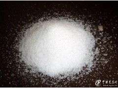 水性涂料體系的環保增稠劑與粘合劑應用研究